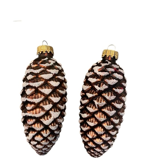 set of dusted frost & glitter glass pine cone ornaments and 2 gold walnut - Picture 3 of 8